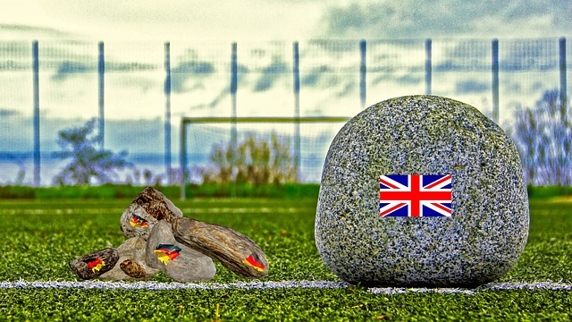 足球国足新一期集训名单公布，两名新人首次入选引热议